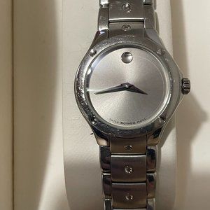 Movado museum classic watch 8106602
